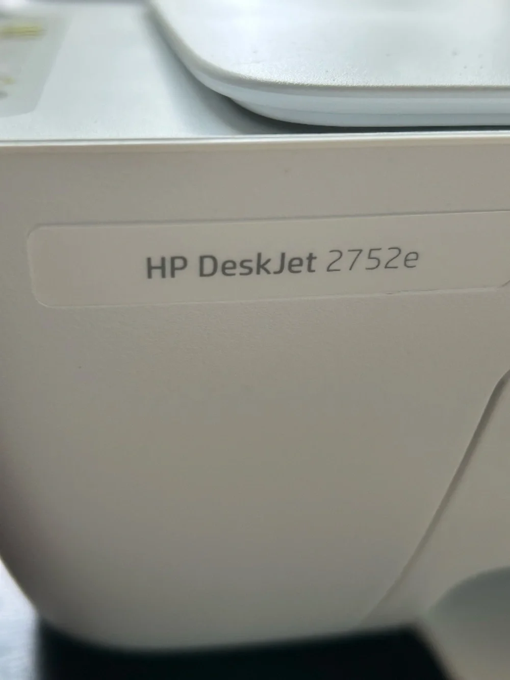 HP DeskJet 2752e Desktop Printer